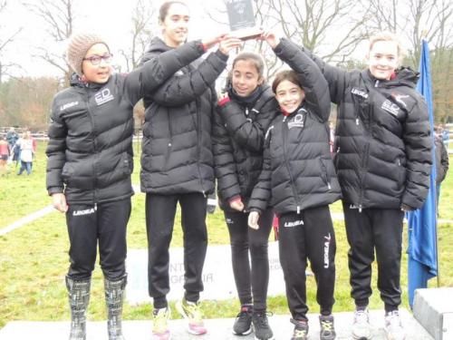 IRIA RGUEZ. gana o Título Autonómico do "Memorial de menores Alejandro Lorenzo" de Friol. Ainara Rguez, bronce en Infantil Feminino. O equipazo Infantil Feminino, SUBCAMPIÓN POR EQUIPOS
