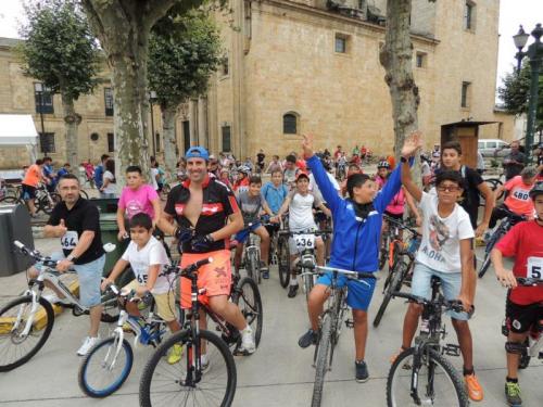 EL AYUNTAMIENTO DE LOURENZÁ ORGANIZÓ EL PASADO VIERNES EL XVIII DÍA DE LA BICI