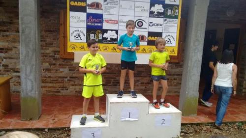 Ian, Nico e Carmen vencen na VIII Carreira Popular Monte de Santa Cruz de Ribadeo. Atletismo Lourenzá, SUBCAMPIÓN POR EQUIPOS