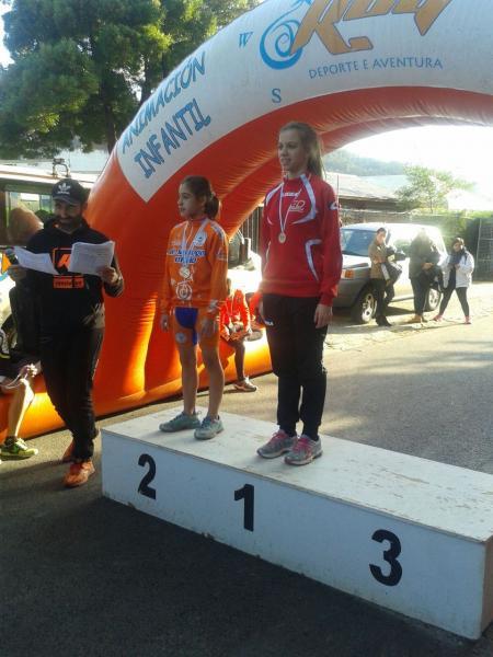 Unhos atletas TODOTERRENO: Carmen López Diniz vence no duatlon de Viveiro. Genito, subcampión e Valeria Álvarez, bronce