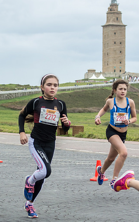 O Maderas Barcia Lourenzá, de embaixador na emblemática VIII Carreira da Torre de Hércules en A Coruña. Ana Vallines, Bronce en cadete feminino!!!