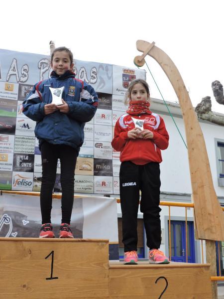 Sheila López, Aarón Millares, Iria Rguez., Ian Méndez, Ainara Rguez., Aleix Díaz, Claudia Graña y Cristian Piñeiro GANAN LA VI EDICIÓN DE LAS POLEAS EN TAPIA donde subieron también al pódium Aroa Glez y Diana Lastra