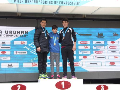 2 Títulos autonómicos e un subcampionato. !!! Increíbles resultados do Maderas Barcia Lourenzá no Cto. Galego de Milla en Ruta. Santiago de Compostela