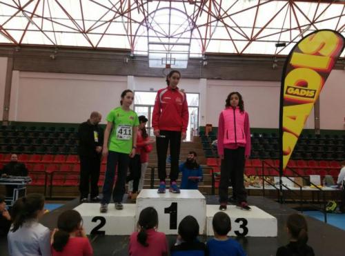 Henar Méndez y Ana Vallines ganan la XXVI CARREIRA DE SAN XOSÉ en As Pontes mientras Ian consigue el bronce