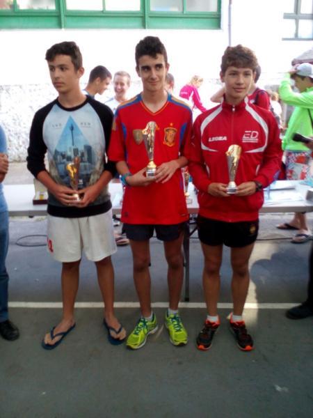 CHOIVA DE TROFEOS NA POPULAR ASTURIANA DE VALDEPARES