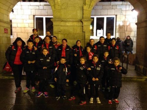 AINARA E IRIA RGUEZ. SE IMPONEN EN LA EON NIGHT RACE + CRÓNICA ATLETISMO ADULTOS