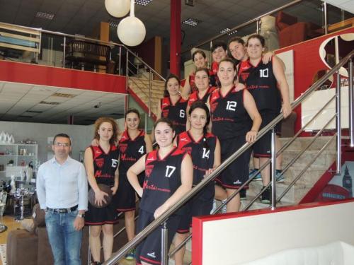 Muebles Huertas reafirma o patrocinio co equipo de Autonómica das E.d. Lourenzá un ano máis!!!